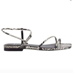 NWT Marc Fisher Marg Strappy Flat Leather Snake Skin Print Sandal Size 8.5